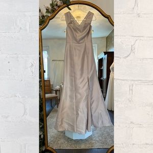 alfred sung off the shoulder satin  champagne bridesmaid dress [size 6]